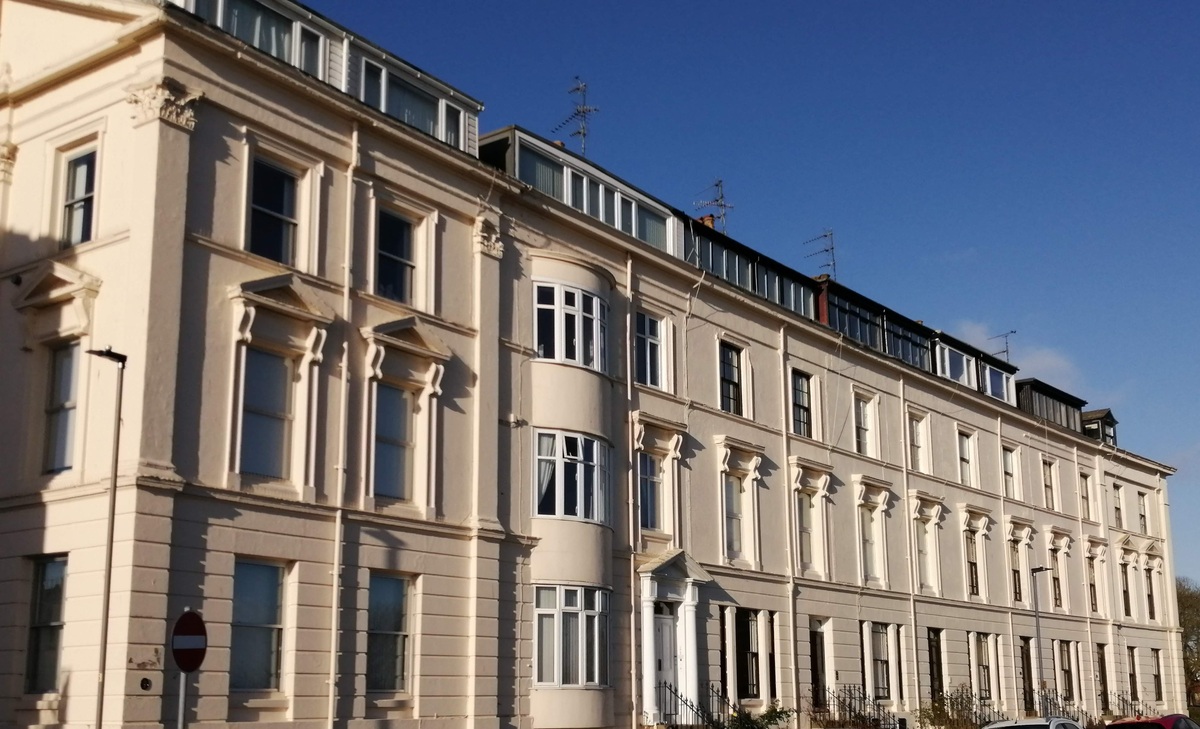 The Crescent